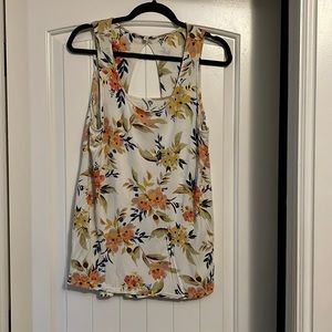 Floral tank size Large